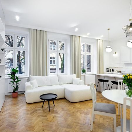 Tyzenhauz Apartments Krowoderska Street Kraków Zewnętrze zdjęcie
