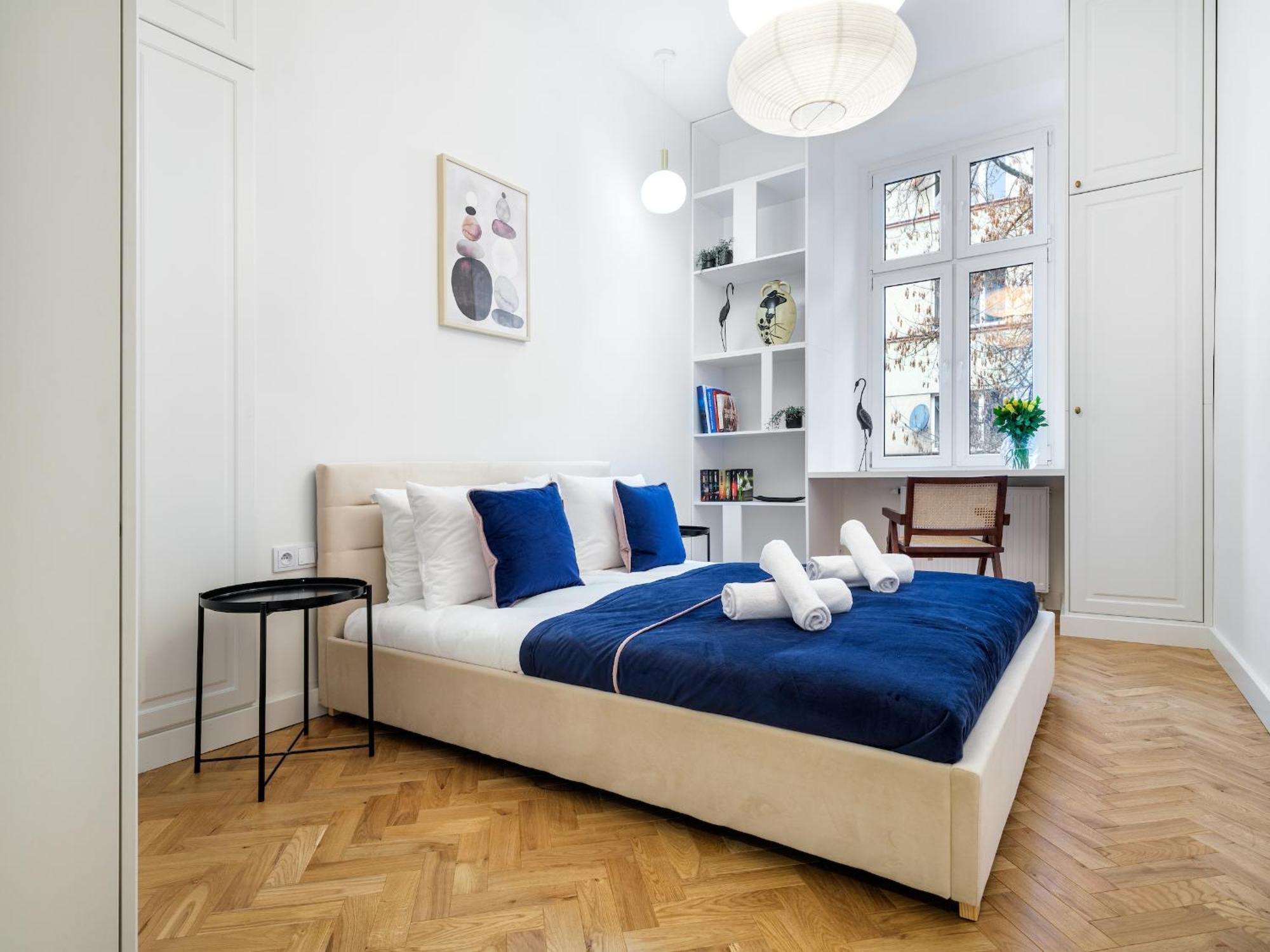 Tyzenhauz Apartments Krowoderska Street Kraków Zewnętrze zdjęcie
