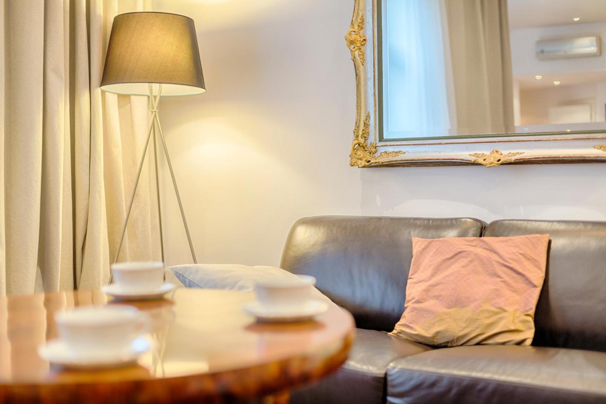Tyzenhauz Apartments Krowoderska Street Kraków Zewnętrze zdjęcie